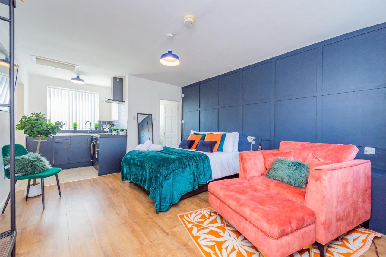 Studio Annexe By Papermill, Deeside - En-Suite, 黑思瓦尔 外观 照片