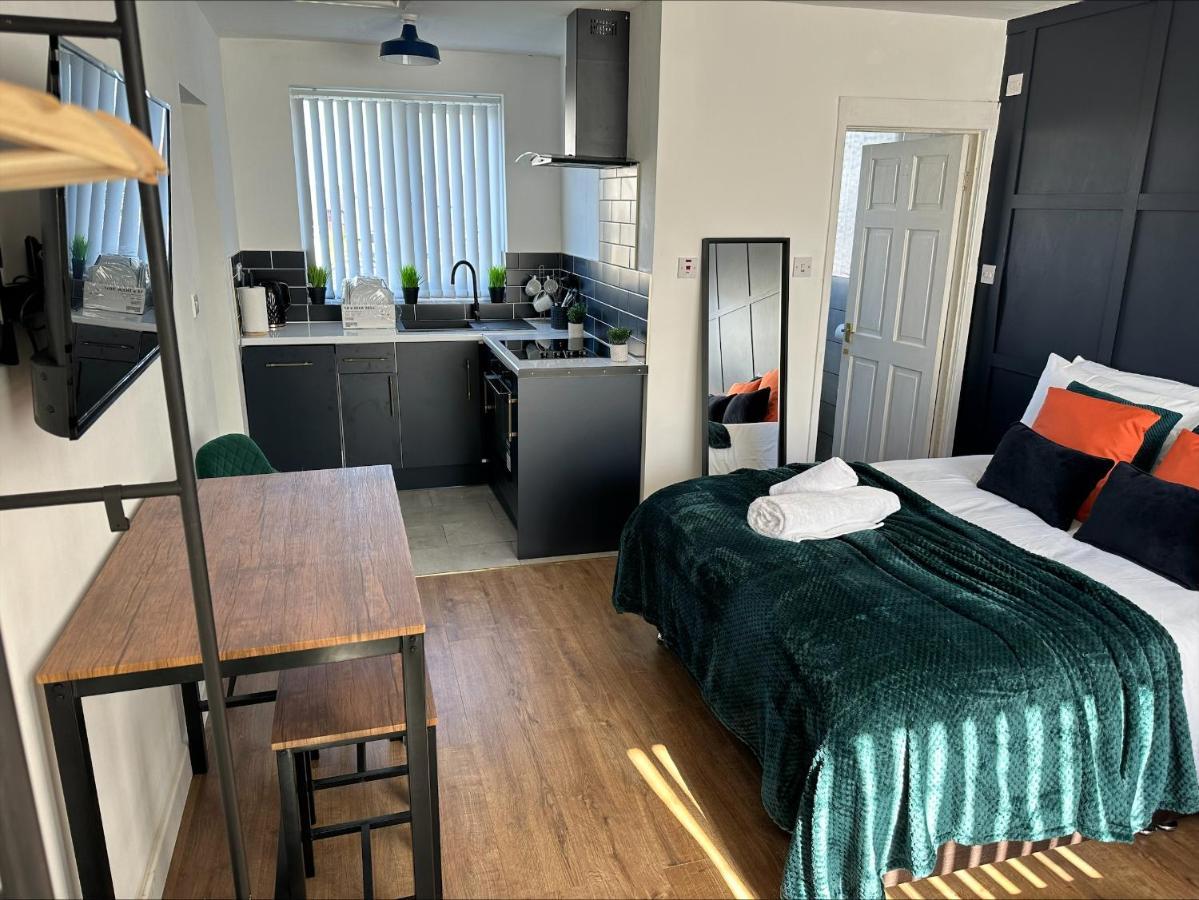 Studio Annexe By Papermill, Deeside - En-Suite, 黑思瓦尔 外观 照片