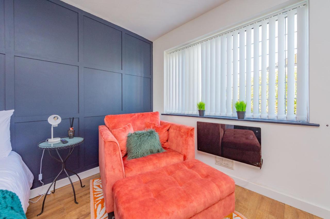 Studio Annexe By Papermill, Deeside - En-Suite, 黑思瓦尔 外观 照片